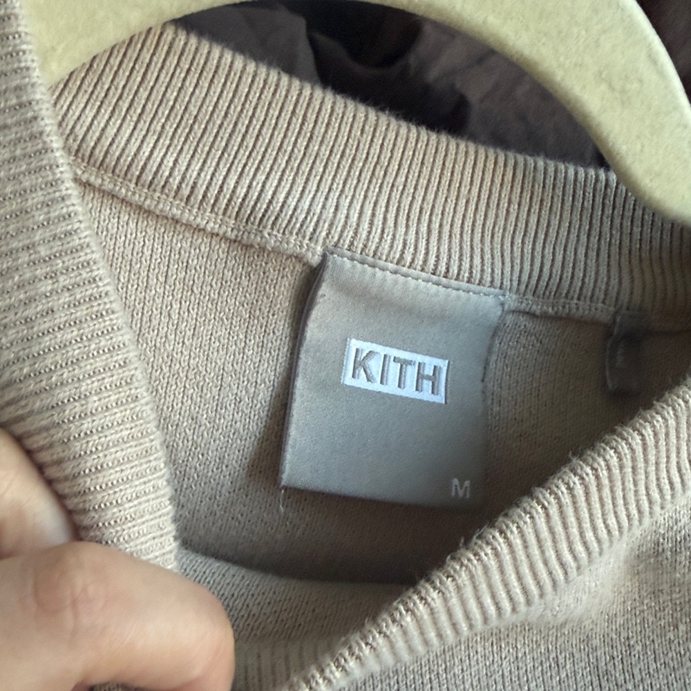 KITH cropped crewneck beige/tan - Picture 3 of 3